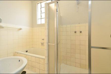 Apartamento para alugar com 91m², 2 quartos e sem vaga Apartamento para alugar com 91m², 2 quartos e sem vagaBanheiro