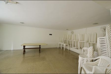 Apartamento para alugar com 91m², 2 quartos e sem vaga Apartamento para alugar com 91m², 2 quartos e sem vagaÁrea comum - Salão de festas