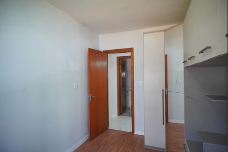 Apartamento à venda com 62m², 3 quartos e 1 vagaQuarto 2
