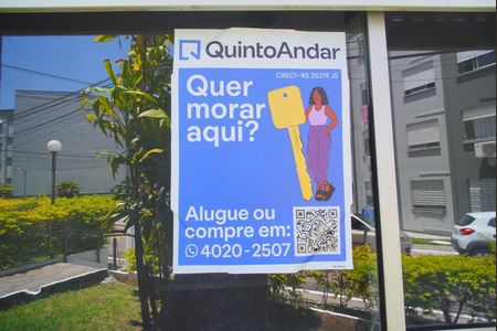 Apartamento à venda com 62m², 3 quartos e 1 vagaAdesivo