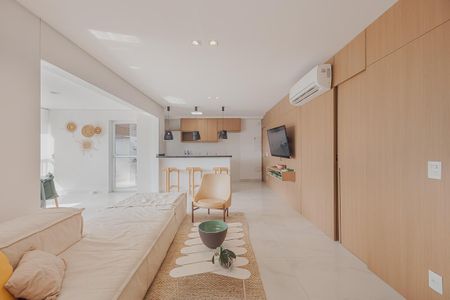 Sala de apartamento à venda com 2 quartos, 96m² em Pinheiros, São Paulo