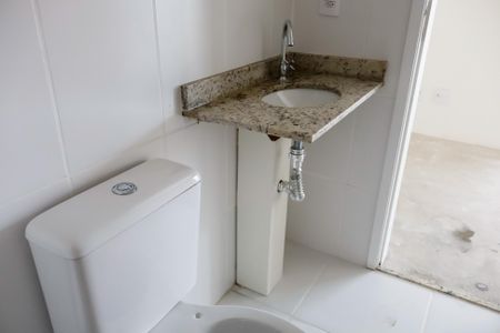 Apartamento à venda com 61m², 2 quartos e 2 vagasBanheiro