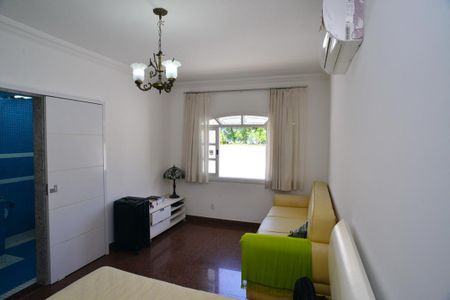 Casa de condomínio à venda com 550m², 5 quartos e 6 vagasSuíte 1