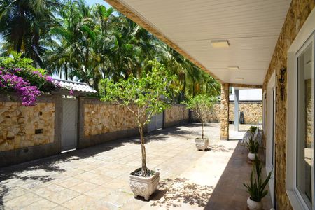 Casa de condomínio à venda com 550m², 5 quartos e 6 vagasÁrea Externa