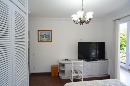 Casa de condomínio à venda com 550m², 5 quartos e 6 vagasSuíte 3