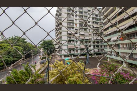 Apartamento à venda com 97m², 4 quartos e 1 vagaQuarto 2 Vista