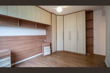Apartamento à venda com 97m², 4 quartos e 1 vagaQuarto Suite