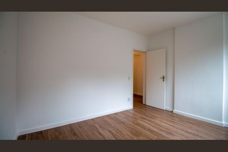 Apartamento à venda com 97m², 4 quartos e 1 vagaQuarto 3