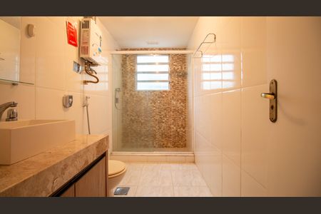 Apartamento à venda com 97m², 4 quartos e 1 vagaBanheiro Suite