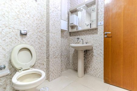 Apartamento para alugar com 116m², 2 quartos e sem vagaBanheiro