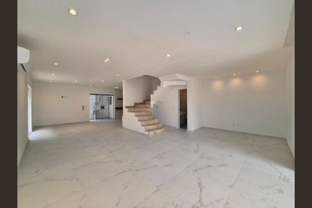 Sala de apartamento para alugar com 3 quartos, 295m² em Recreio dos Bandeirantes, Rio de Janeiro