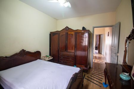 Casa à venda com 90m², 3 quartos e 2 vagasQuarto 2