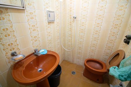 Casa à venda com 90m², 3 quartos e 2 vagasBanheiro da Suíte