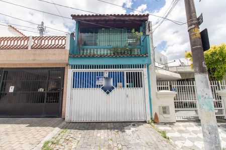 Casa à venda com 213m², 3 quartos e 3 vagasFachada