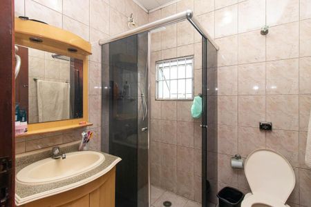 Casa à venda com 213m², 3 quartos e 3 vagasBanheiro 2