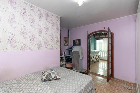 Casa à venda com 213m², 3 quartos e 3 vagasQuarto Suíte