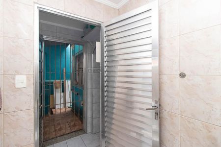 Casa à venda com 213m², 3 quartos e 3 vagasBanheiro 1