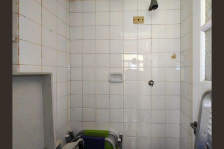 Apartamento para alugar com 80m², 2 quartos e sem vaga Apartamento para alugar com 80m², 2 quartos e sem vagaBanheiro de serviço