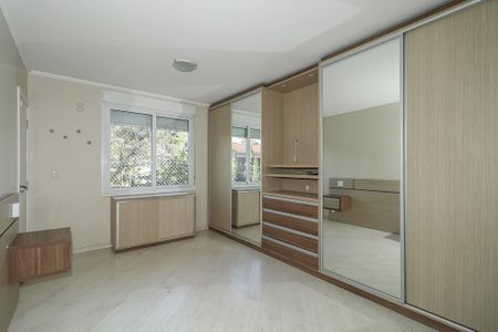 Quarto Suíte de casa para alugar com 3 quartos, 266m² em Chácara das Pedras, Porto Alegre