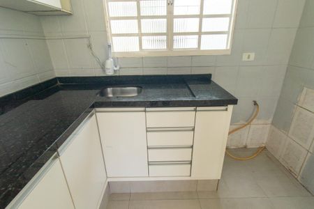 Casa para alugar com 108m², 3 quartos e 2 vagas Casa para alugar com 108m², 3 quartos e 2 vagasCozinha