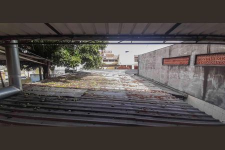 Casa à venda com 250m², 2 quartos e 10 vagas Casa à venda com 250m², 2 quartos e 10 vagasÁrea comum