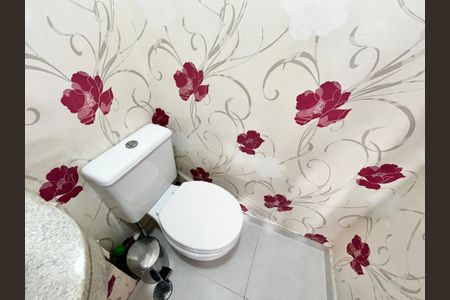 Apartamento à venda com 122m², 4 quartos e 2 vagas Apartamento à venda com 122m², 4 quartos e 2 vagasLavabo