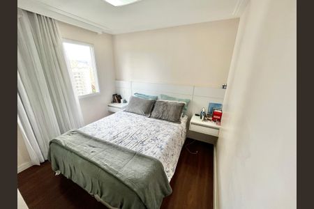 Apartamento à venda com 122m², 4 quartos e 2 vagas Apartamento à venda com 122m², 4 quartos e 2 vagasQuarto Suíte