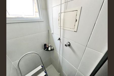 Apartamento à venda com 122m², 4 quartos e 2 vagas Apartamento à venda com 122m², 4 quartos e 2 vagasBanheiro