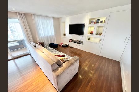 Apartamento à venda com 122m², 4 quartos e 2 vagas Apartamento à venda com 122m², 4 quartos e 2 vagasSala