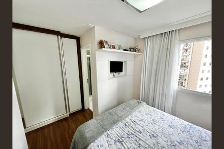 Apartamento à venda com 122m², 4 quartos e 2 vagas Apartamento à venda com 122m², 4 quartos e 2 vagasQuarto Suíte