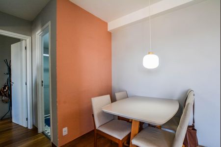 Apartamento à venda com 50m², 2 quartos e 1 vaga Apartamento à venda com 50m², 2 quartos e 1 vagaSala