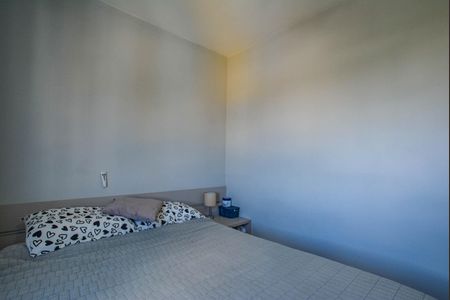 Quarto 1 de apartamento à venda com 2 quartos, 50m² em Santa Terezinha, Santo André