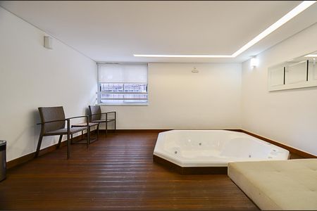 Apartamento à venda com 44m², 1 quarto e 2 vagasSPA