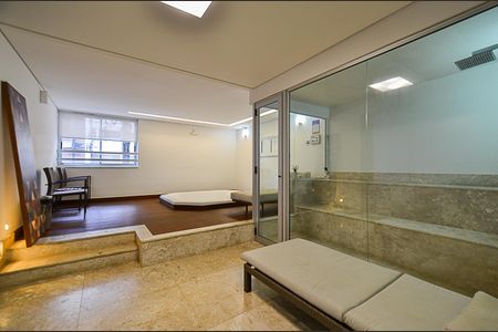 Apartamento à venda com 44m², 1 quarto e 2 vagasSPA