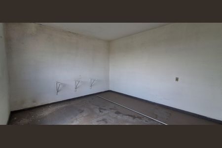 Casa à venda com 423m², 4 quartos e 3 vagas Casa à venda com 423m², 4 quartos e 3 vagasSalão