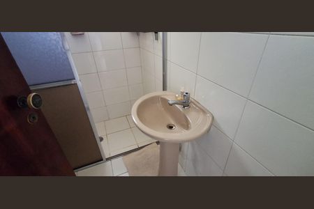 Casa à venda com 423m², 4 quartos e 3 vagas Casa à venda com 423m², 4 quartos e 3 vagasBanheiro casa 2