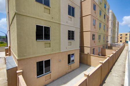 Apartamento para alugar com 60m², 2 quartos e 1 vagaFachada do bloco + placa