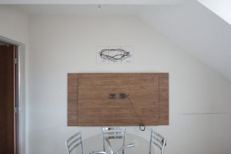 Casa de condomínio à venda com 102m², 2 quartos e 1 vagaSala