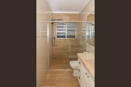 Casa à venda com 144m², 2 quartos e 2 vagasBanheiro da Suíte 1