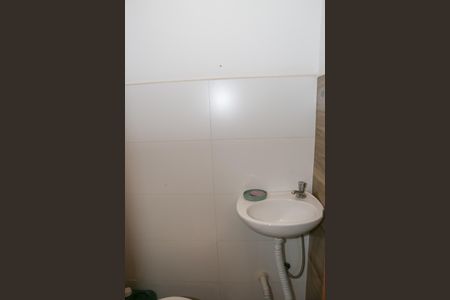 Casa à venda com 144m², 2 quartos e 2 vagasBanheiro Churrasqueira