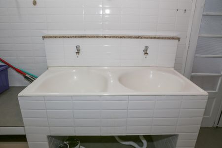 Casa à venda com 144m², 2 quartos e 2 vagasÁrea de Serviço