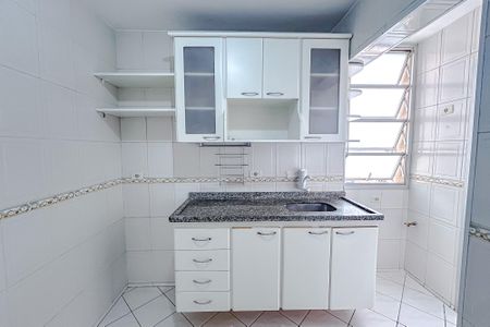 Apartamento à venda com 77m², 2 quartos e 1 vagaCozinha - Armários