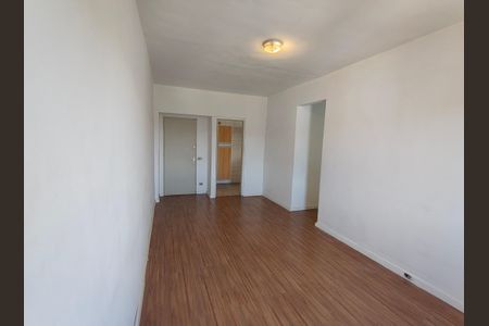 Apartamento à venda com 74m², 3 quartos e 1 vagaSala