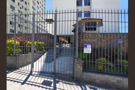 Apartamento à venda com 74m², 3 quartos e 1 vagaPlaca