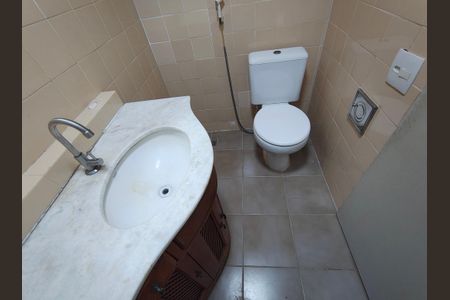 Apartamento à venda com 74m², 3 quartos e 1 vagaBanheiro Social