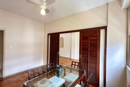 Apartamento à venda com 3 quartos, 107m² em Copacabana, Rio de Janeiro