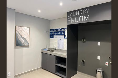 Studio para alugar com 27m², 1 quarto e sem vaga Studio para alugar com 27m², 1 quarto e sem vagaLavanderia