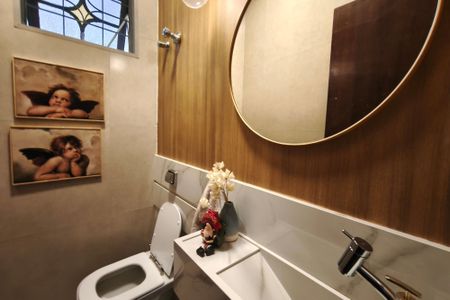 Casa à venda com 200m², 4 quartos e 4 vagasLavabo