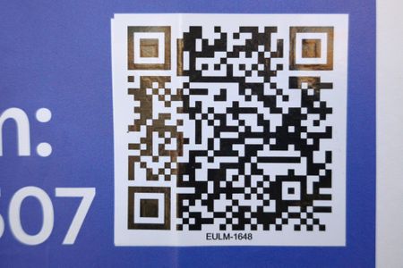 Casa à venda com 200m², 4 quartos e 4 vagasPLACA INSTALADA NA FACHADA