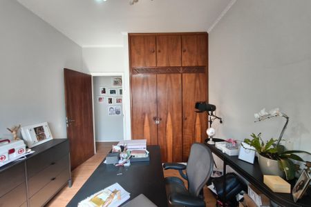 Casa à venda com 200m², 4 quartos e 4 vagasQuarto 4